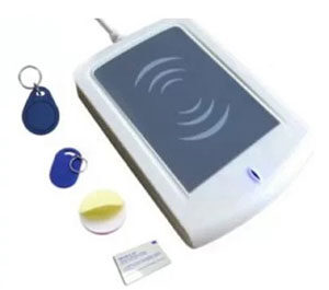 کارتخوان NFC-ER302